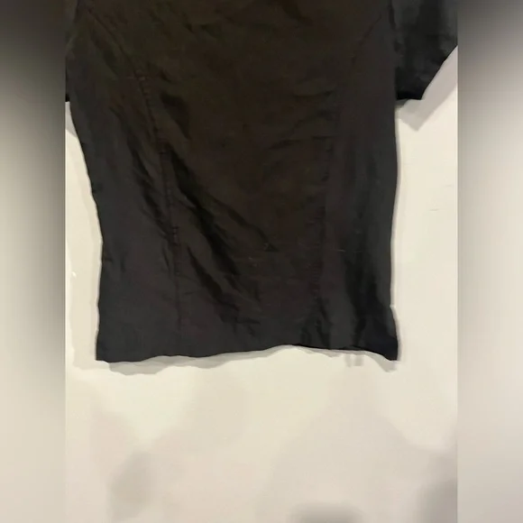 Scrub top size small. - Picture 3 of 4